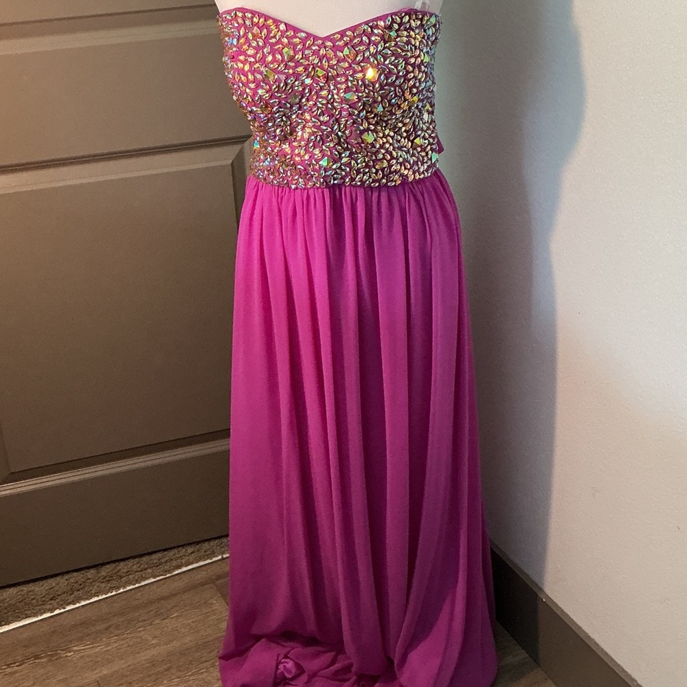 XScape Strapless Purple Gown with Embellished Bodice Women’s Sz 12